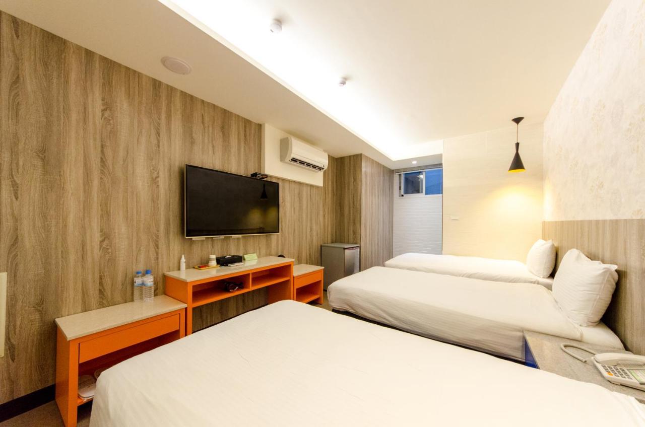 P&E Hotel Tainan Eksteriør billede