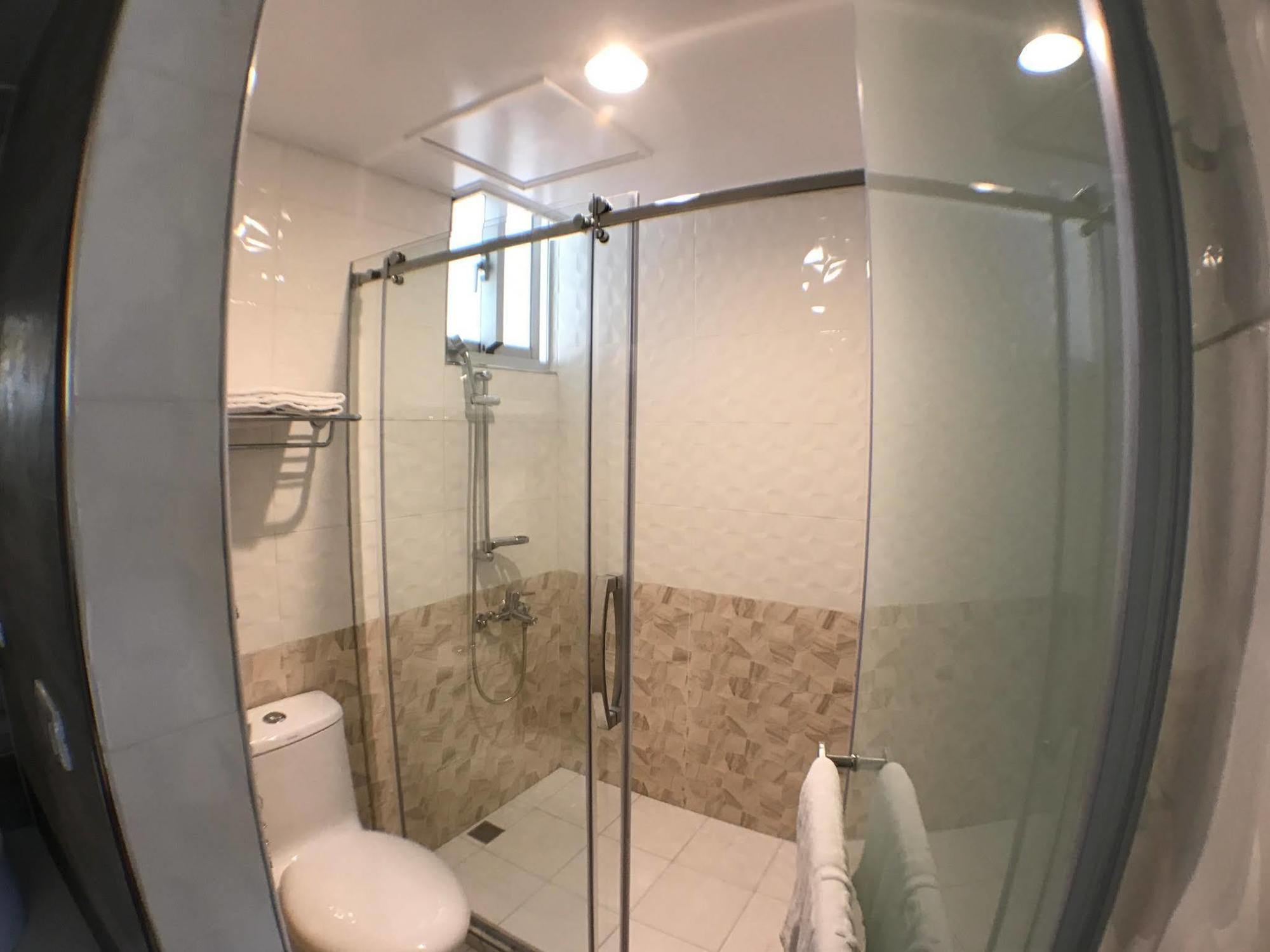 P&E Hotel Tainan Eksteriør billede
