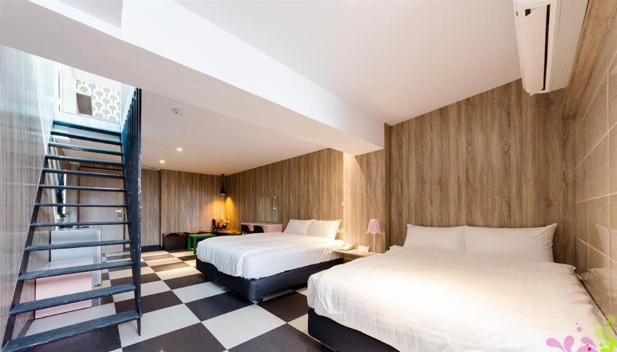 P&E Hotel Tainan Eksteriør billede